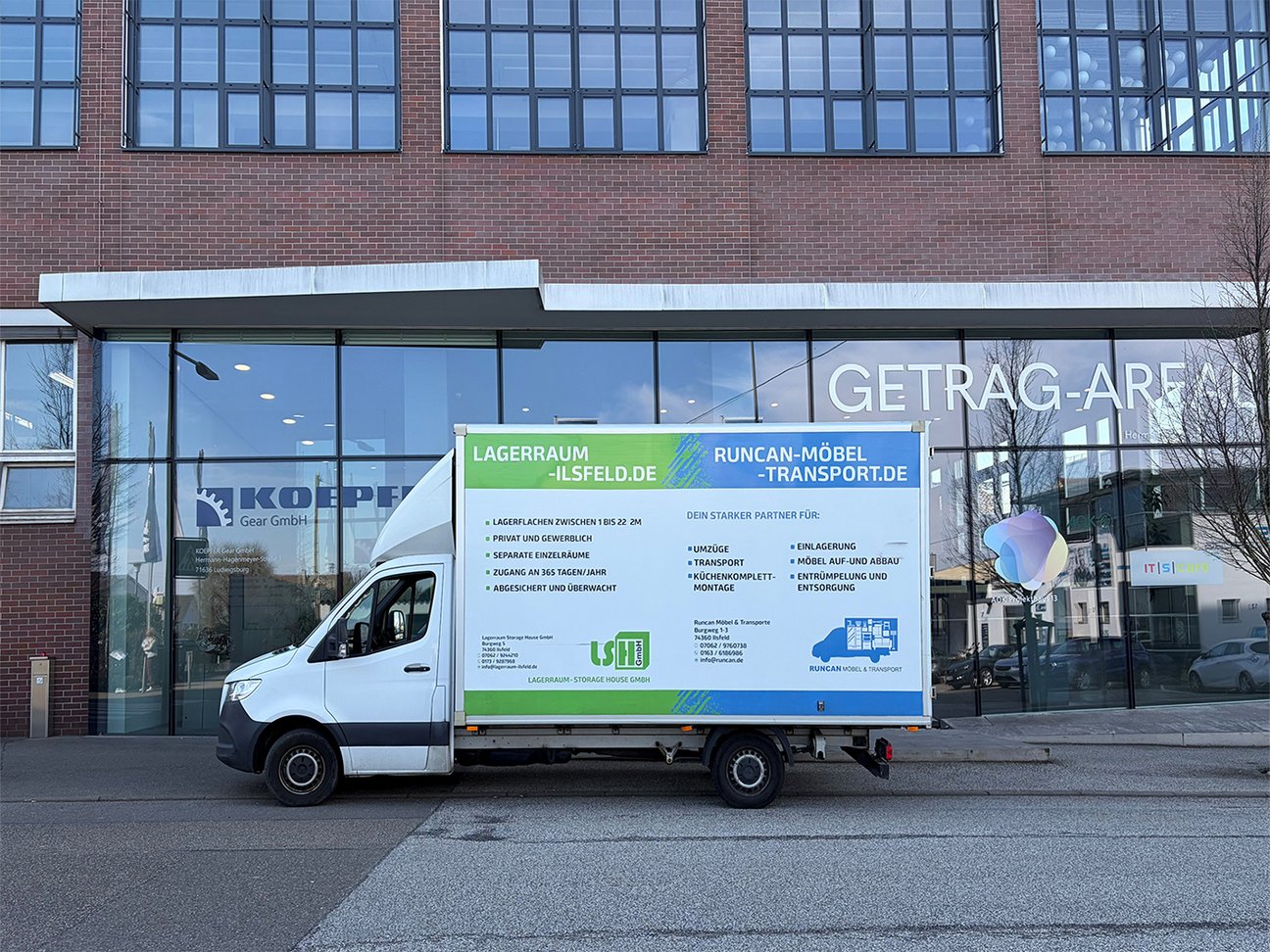 Möbeltransporte und Umzugsservice des Self Storage Lagerhaus in Ludwigsburg.