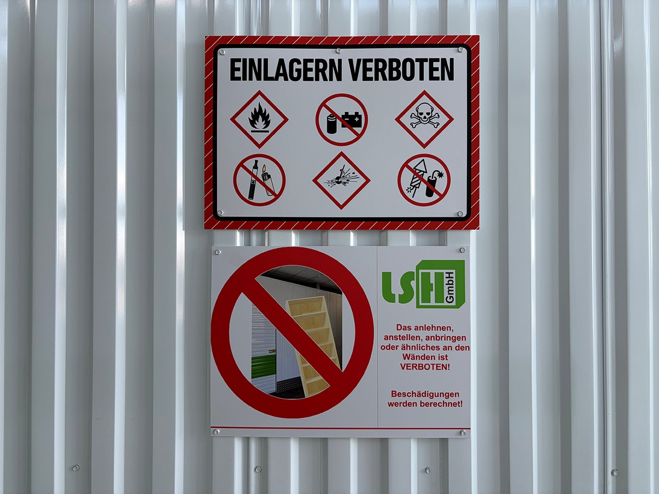 LSH 2 in Ludwigsburg - Hinweisschilder LSH 2 in Ludwigsburg - Hinweisschilder
